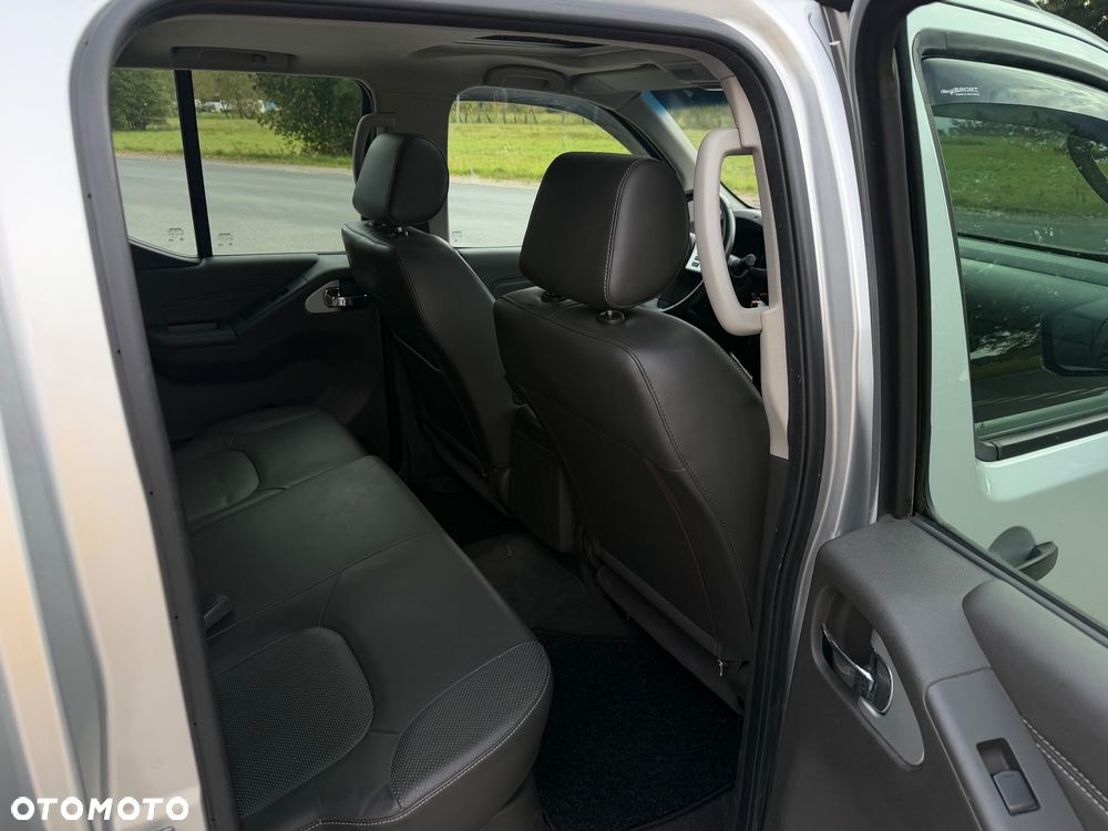 Nissan Navara - 28