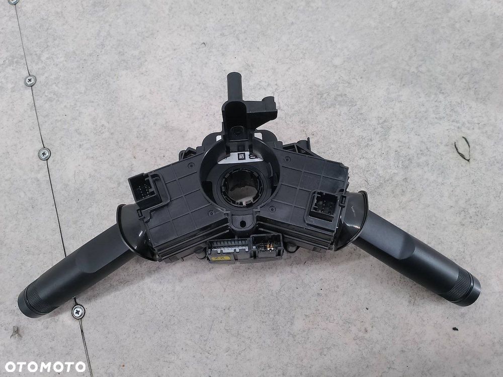 PRZEŁĄCZNIK ZESPOLONY OPEL ASTRA J 20817720 20962537 1.7 CDTI - 6