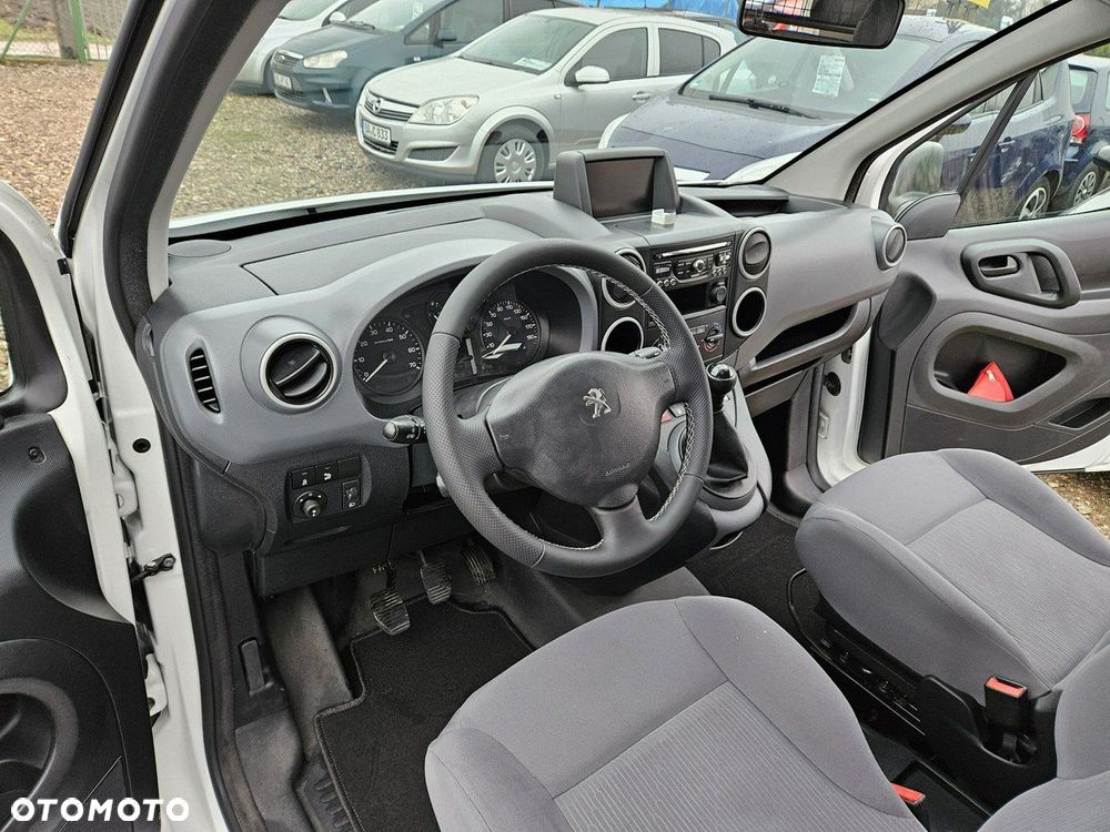 Peugeot Partner - 8