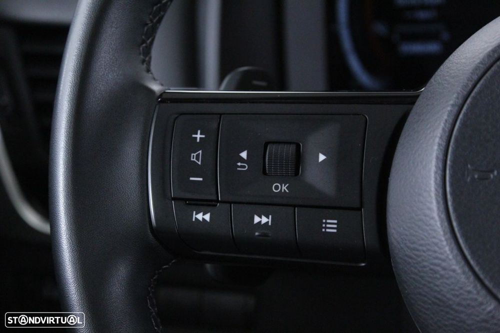 Nissan Qashqai 1.3 DIG-T N-Connecta LED+TT Xtronic - 22