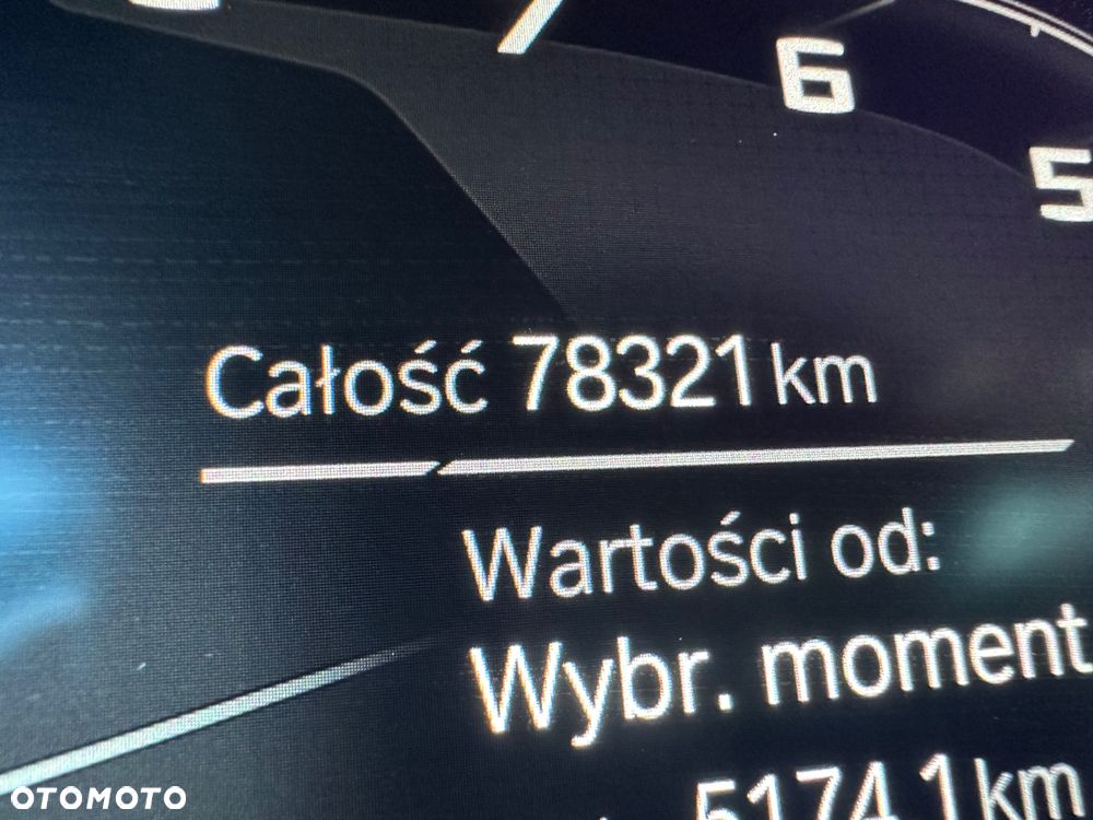 BMW Seria 3 330i M Sport - 13