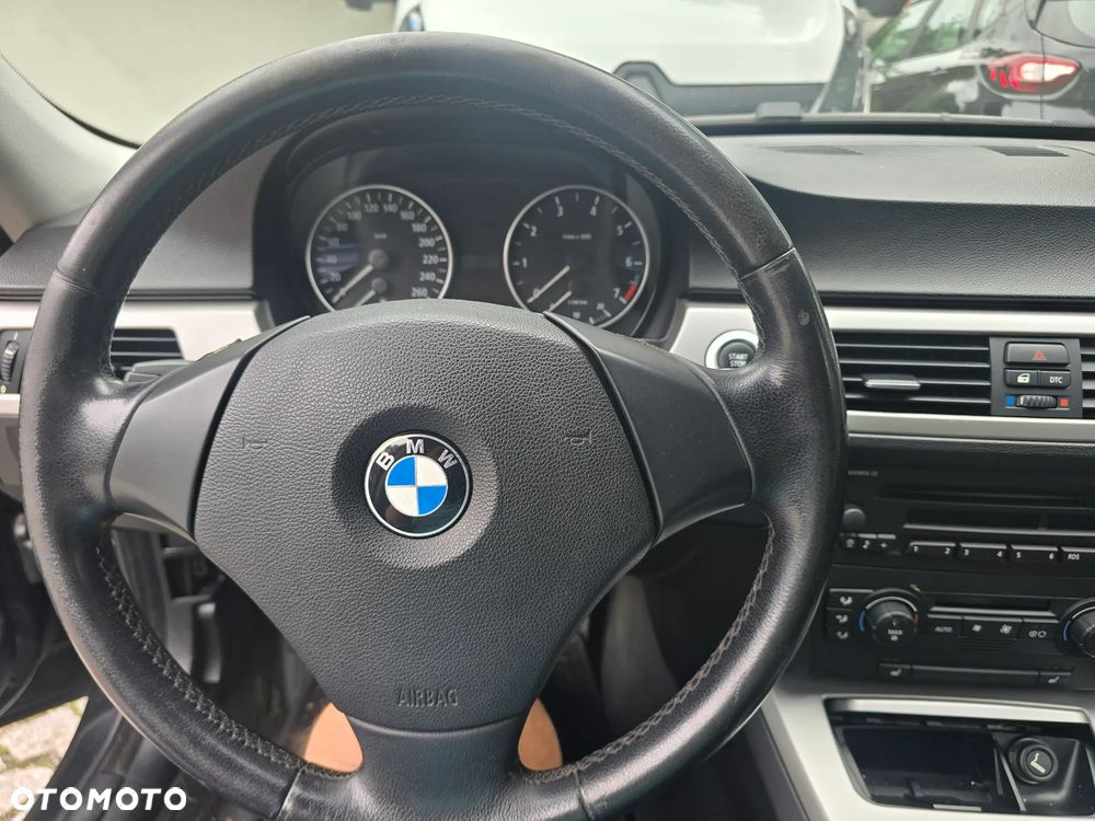 BMW Seria 3 - 10