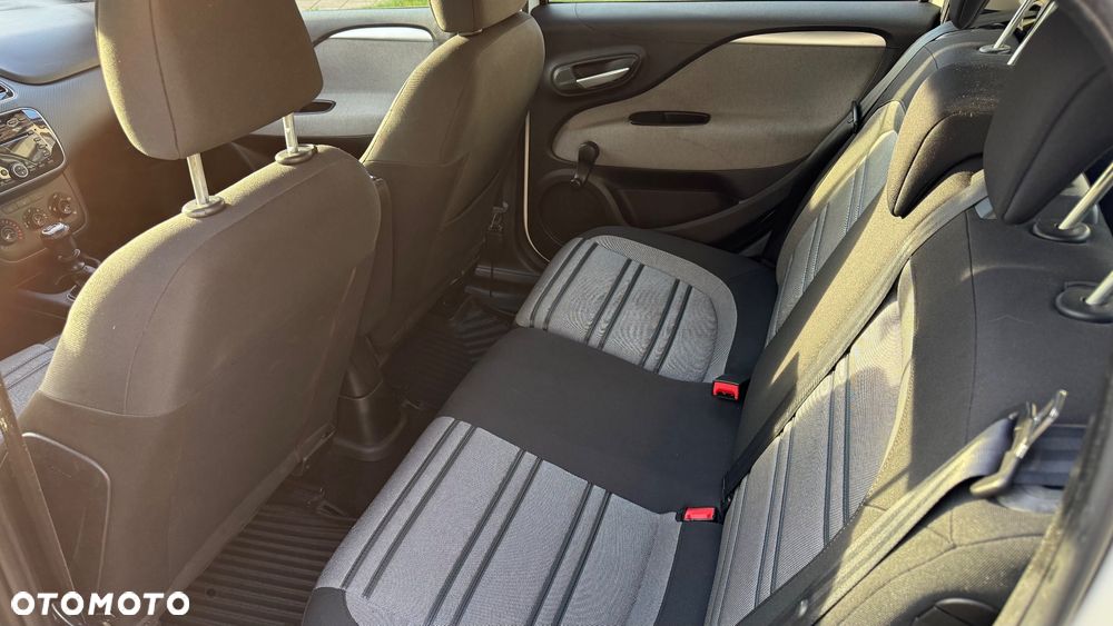 Fiat Punto Evo 1.4 8V Active - 15