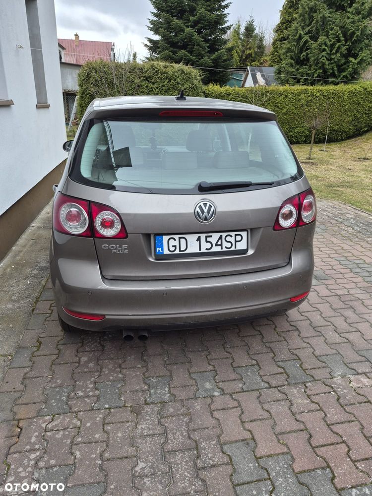 Volkswagen Golf Plus 2.0 TDI Comfortline - 3