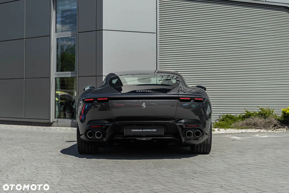 Ferrari Amalfi - 4