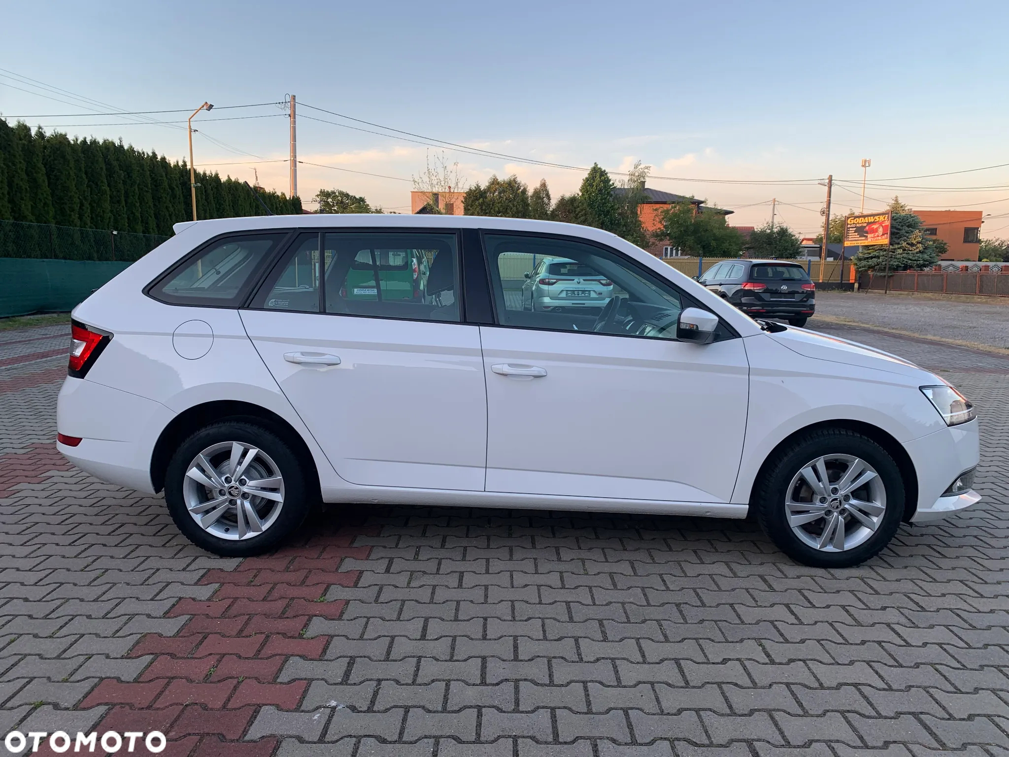 Skoda Fabia 1.0 TSI Ambition - 9