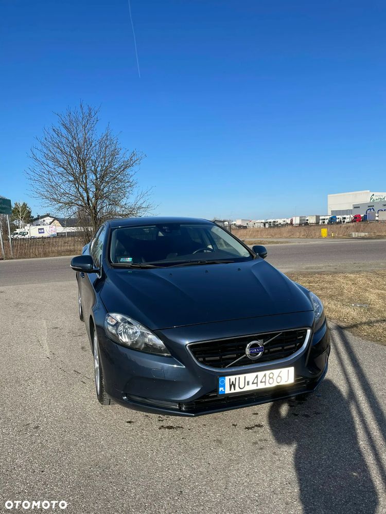 Volvo V40 D2 - 1