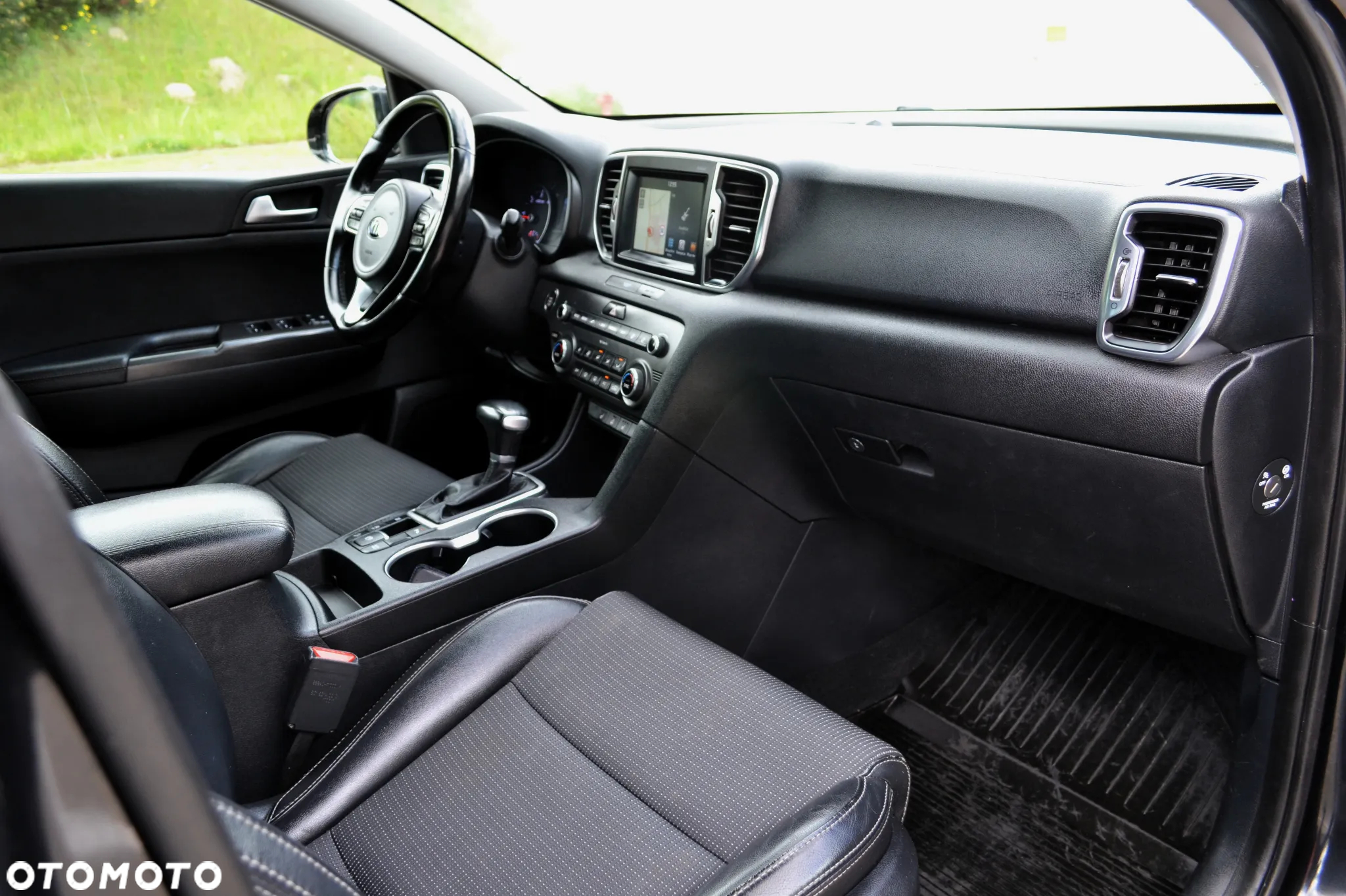 Kia Sportage 1.7 CRDI L 2WD DCT - 10