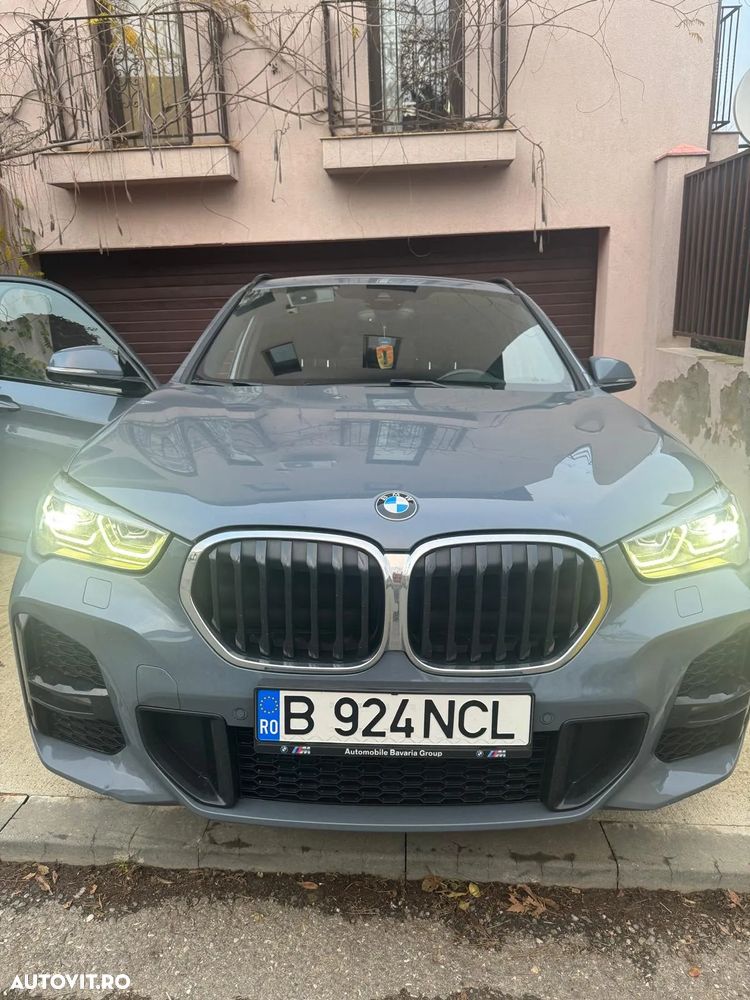 BMW X1 xDrive20i AT - 23