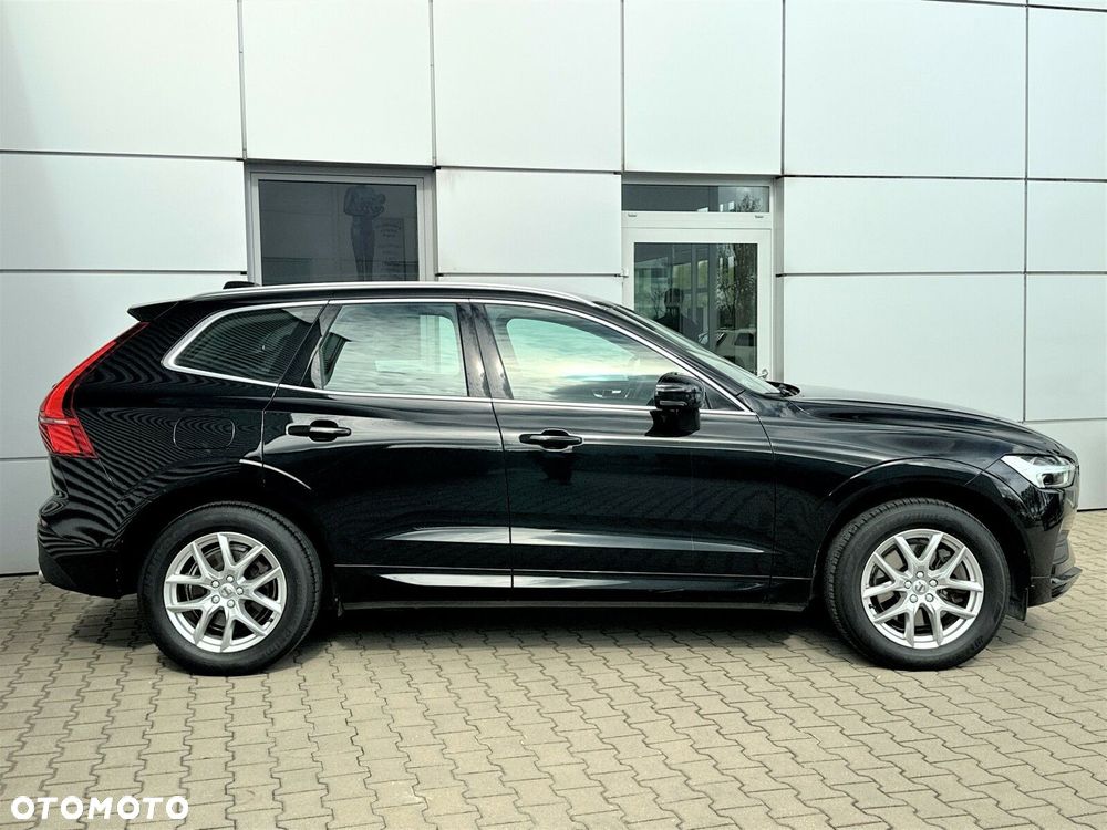 Volvo XC 60 T4 Momentum - 6