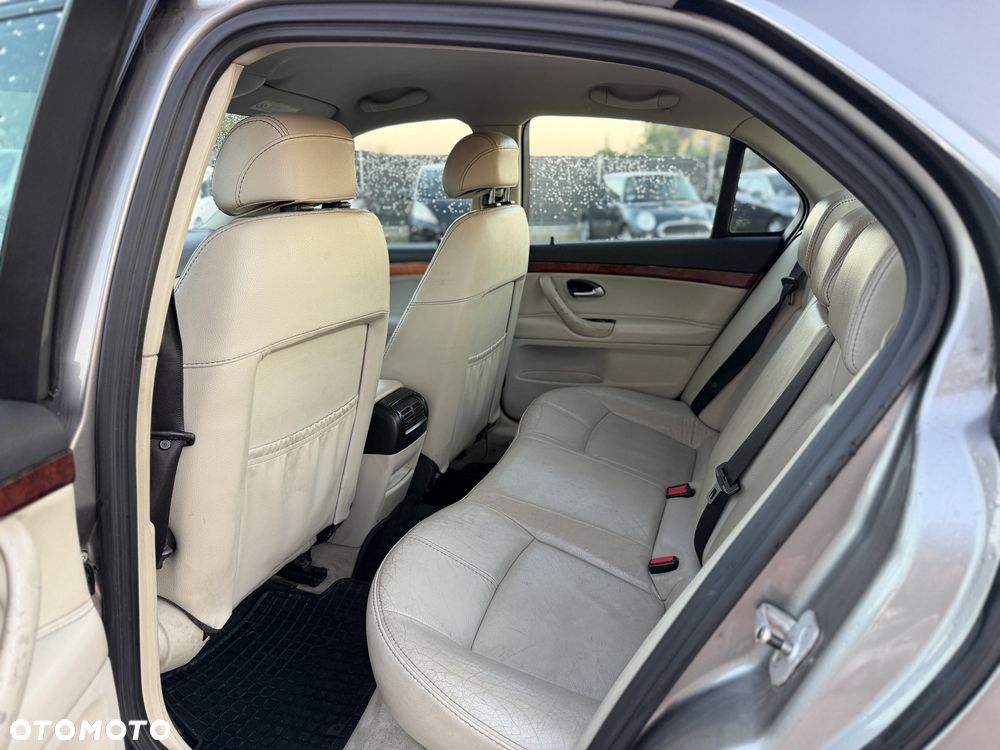 Cadillac BLS - 7