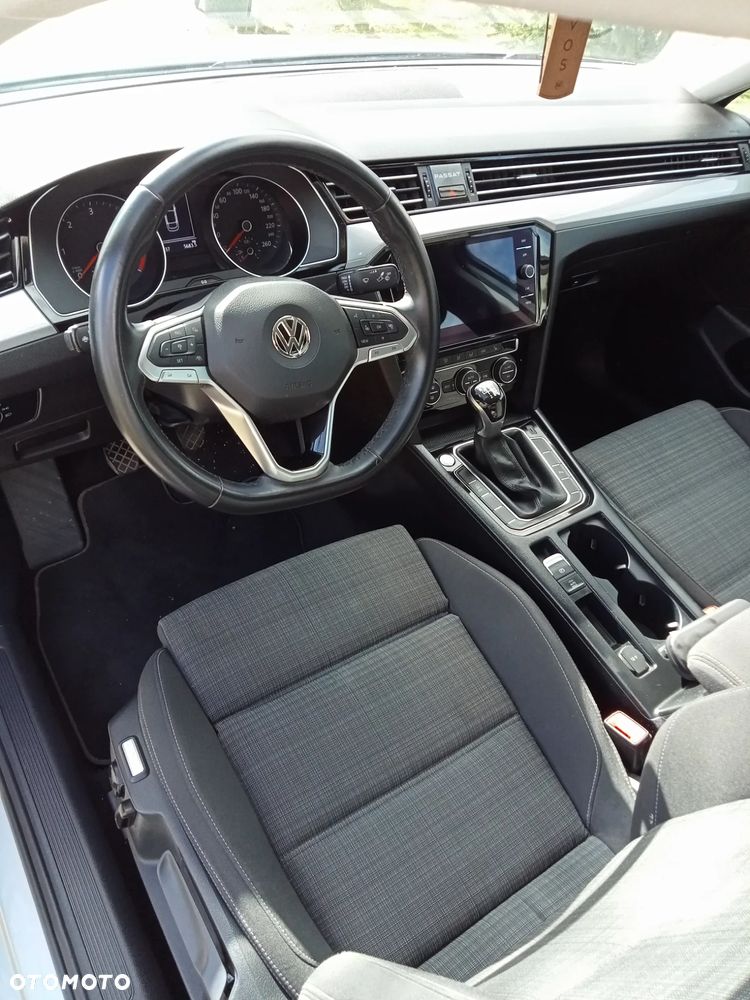 Volkswagen Passat 2.0 TDI EVO Business - 11