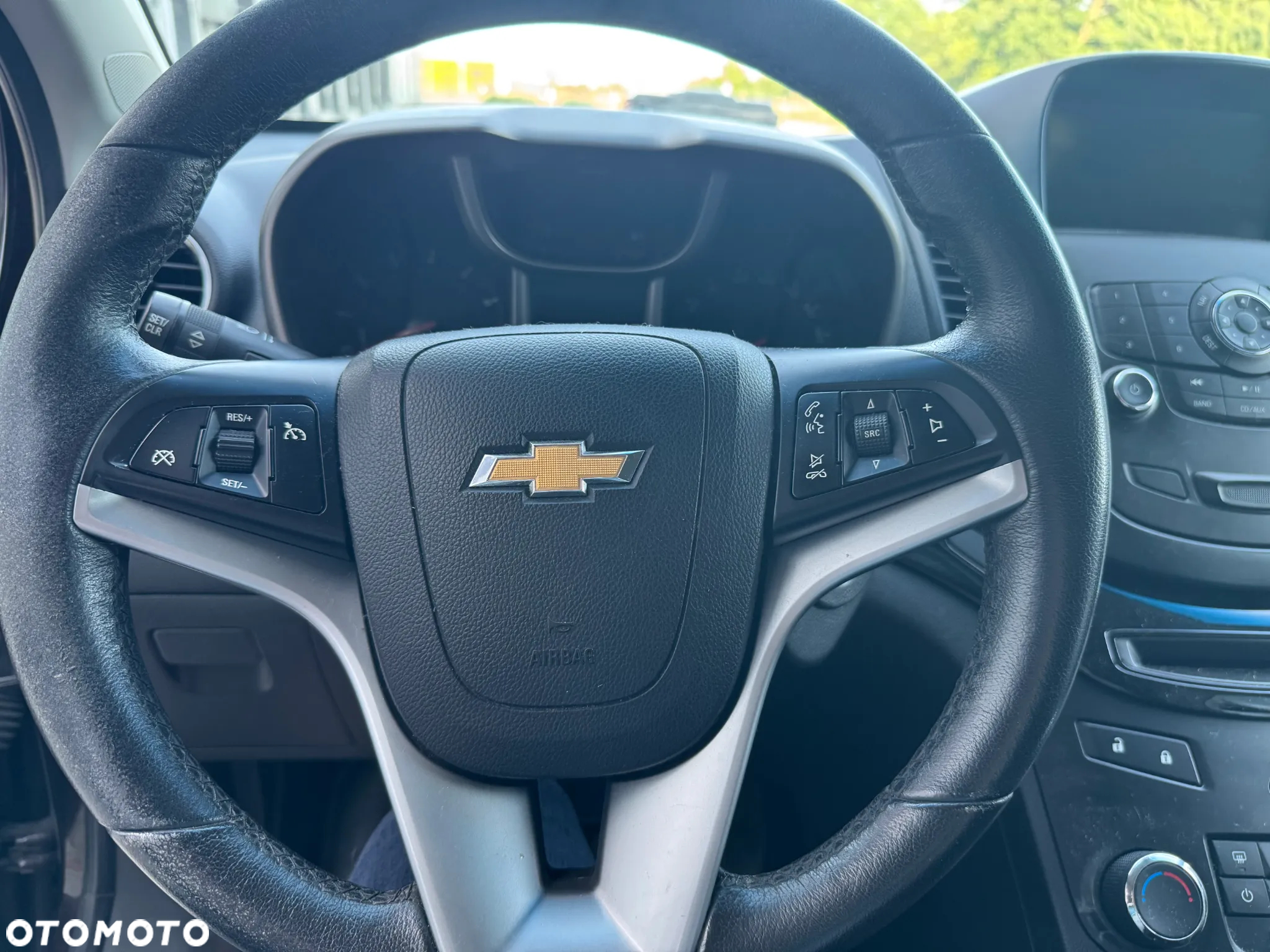 Chevrolet Orlando - 10