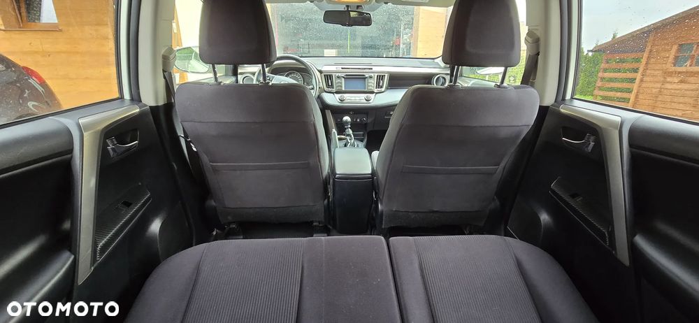 Toyota RAV4 2.0 Premium - 11