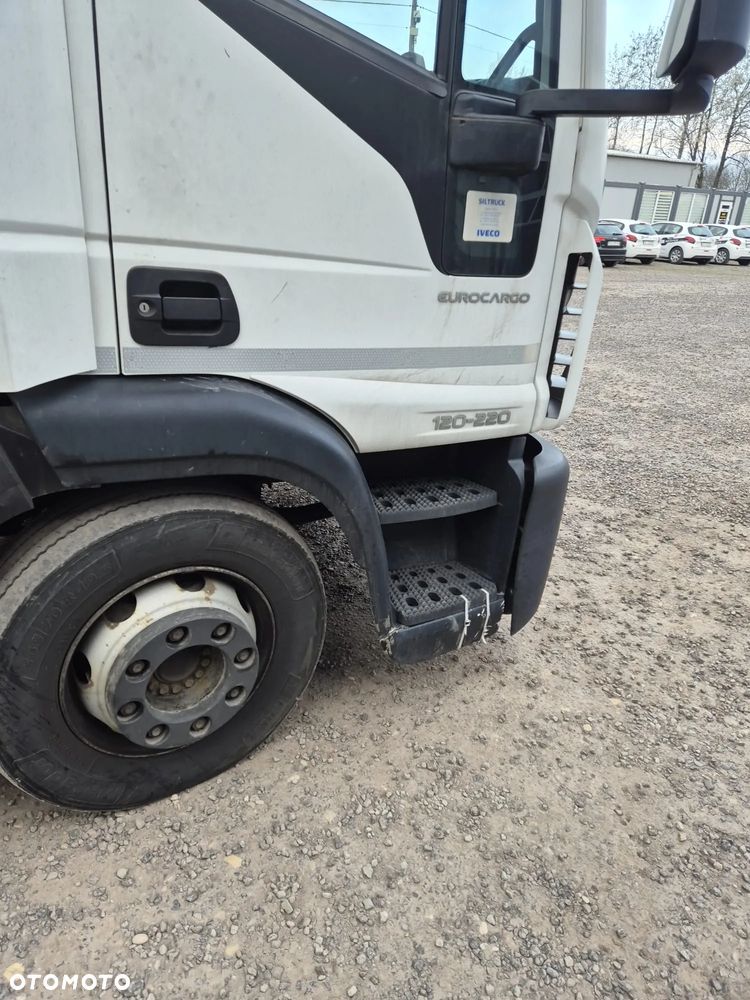 Iveco 120E 220 - 7