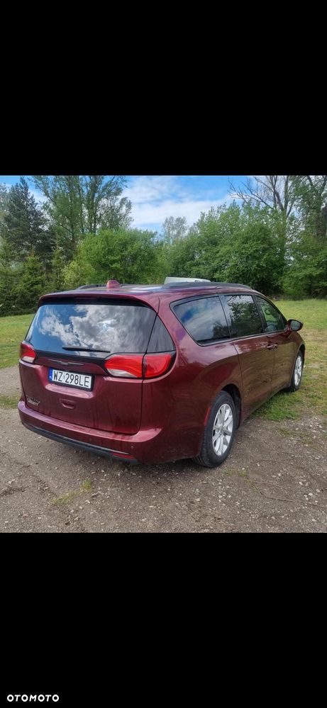 Chrysler Pacifica - 28
