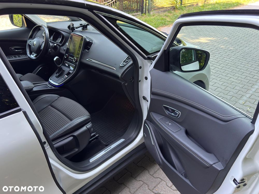 Renault Grand Scenic Gr 1.7 Blue dCi Bose EDC - 17