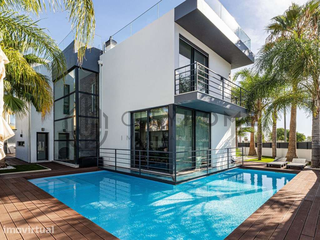 Moradia moderna T4+1 isolada, com piscina e cave - Grande imagem: 3/46