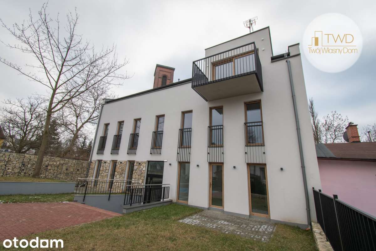 Dwupoziomowe Studio W Czeladzi