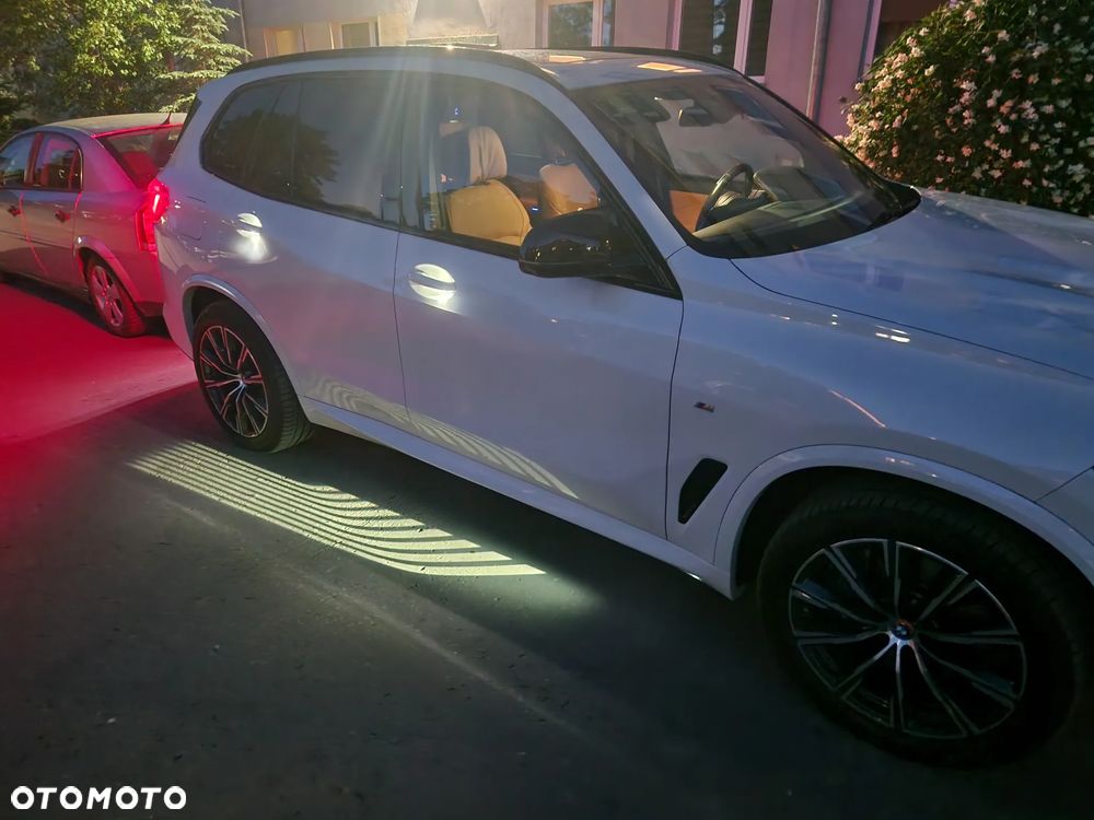 BMW X5 xDrive25d - 14
