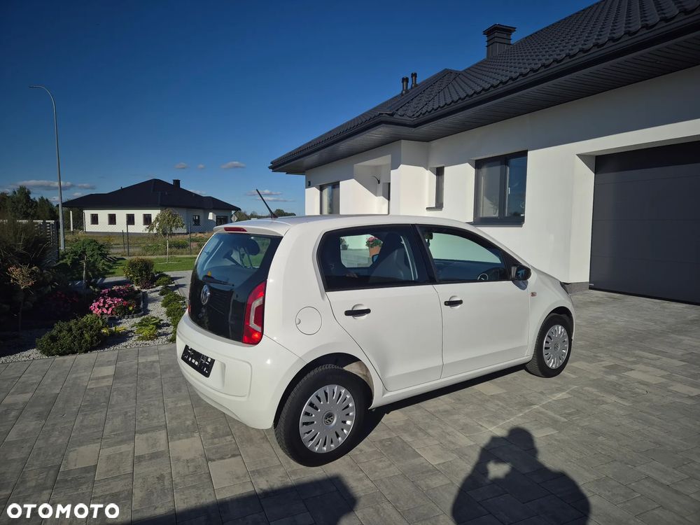 Volkswagen up! 1.0 move Perfectline - 4