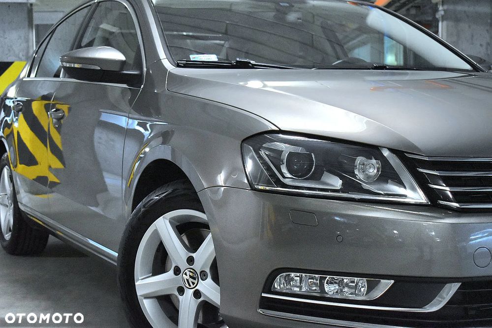 Volkswagen Passat 1.8 TSI Highline DSG - 4