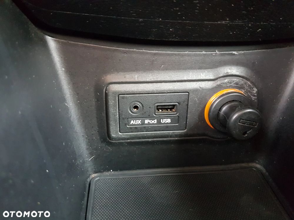 Kia Venga 1.4 CVVT Fifa World Cup Edition - 21
