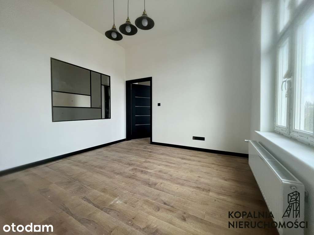 Po remoncie/Prywatny parking/Budynek po termo