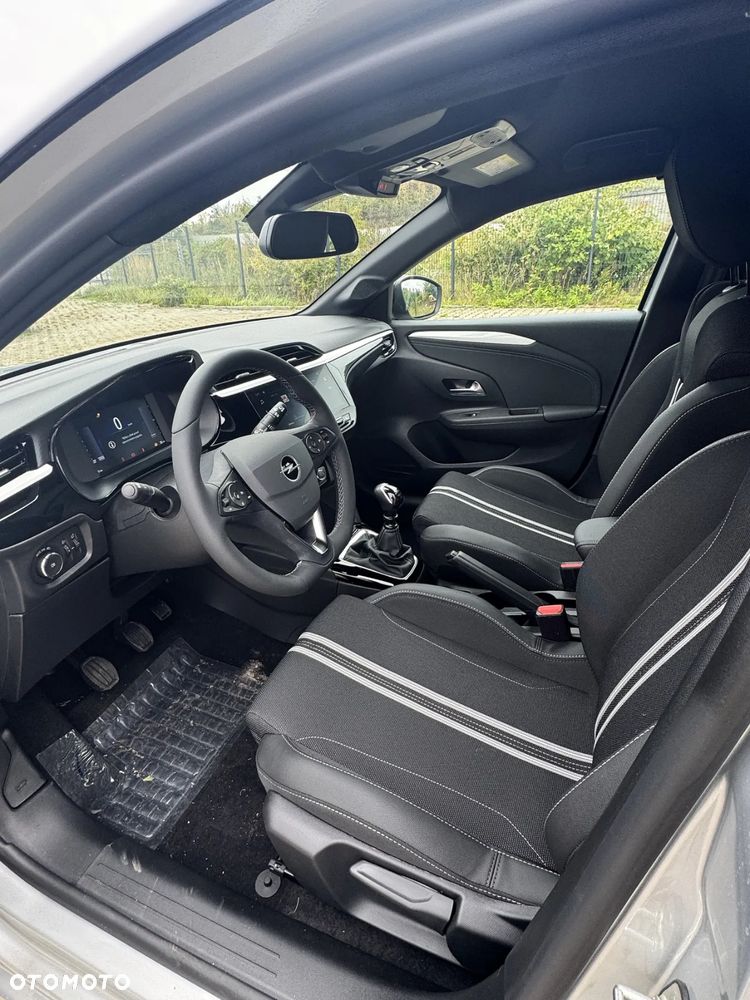 Opel Corsa 1.2 GS S&S - 12