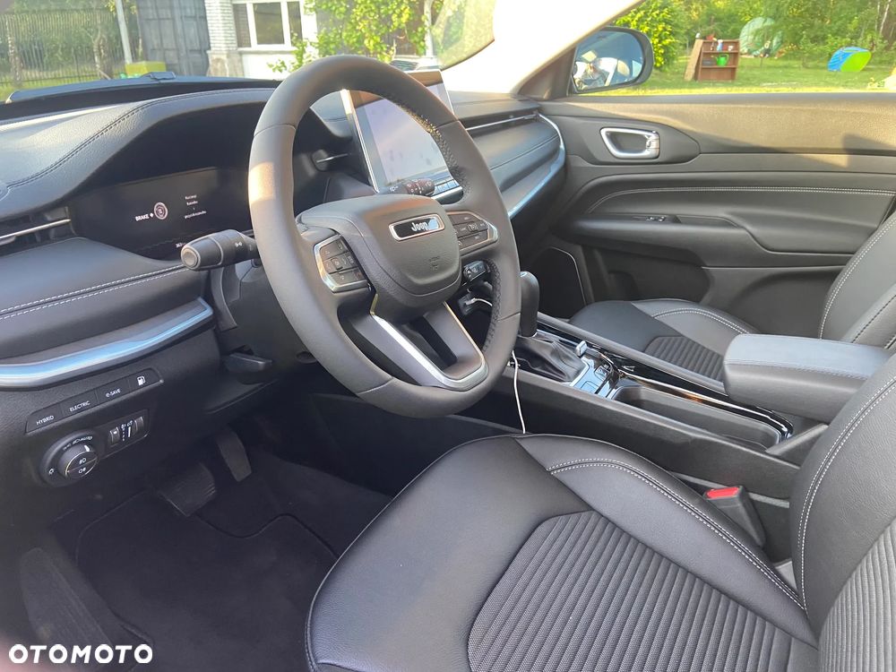 Jeep Compass - 3