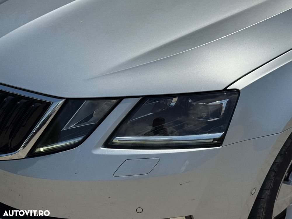 Skoda Octavia 2.0 TDI 150 CP DSG Sportline - 23