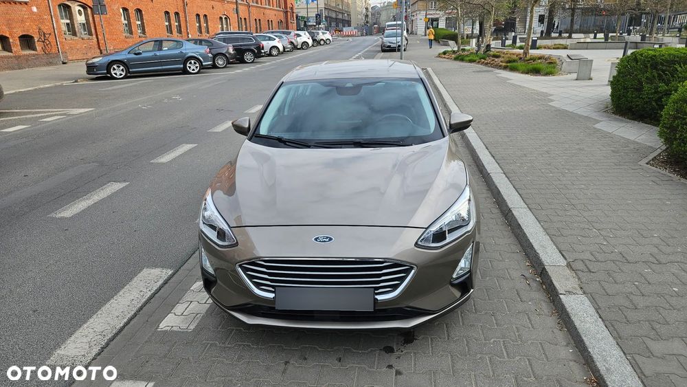Ford Focus 1.0 EcoBoost Trend Edition Business - 25