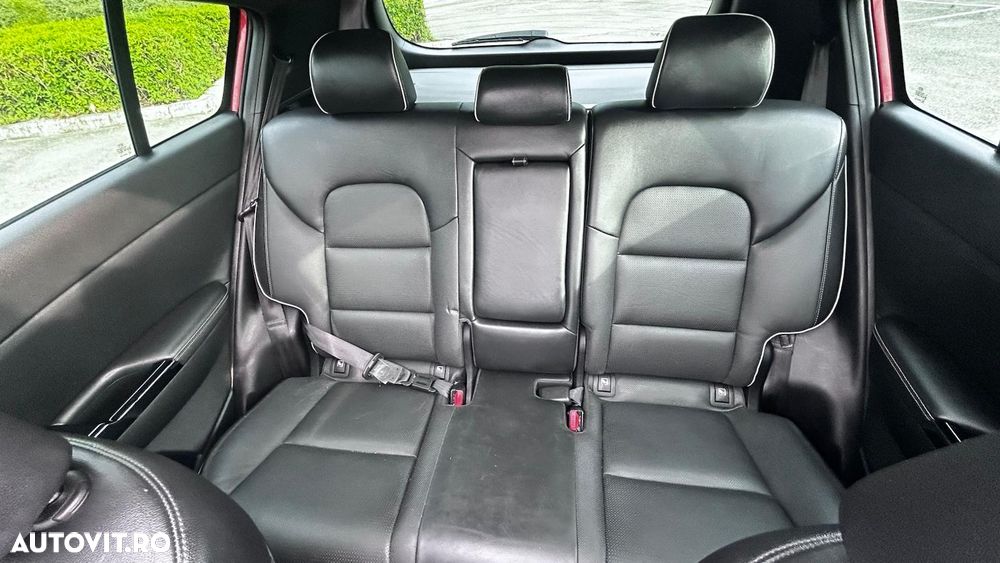 Kia Sportage 2,0 CRDI AWD Aut. GT Line - 7