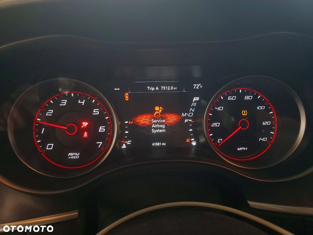 Dodge Charger 3.6 GT - 12