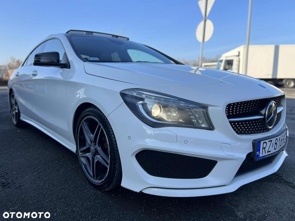 Mercedes-Benz CLA 200 CDI 7G-DCT AMG Line - 26
