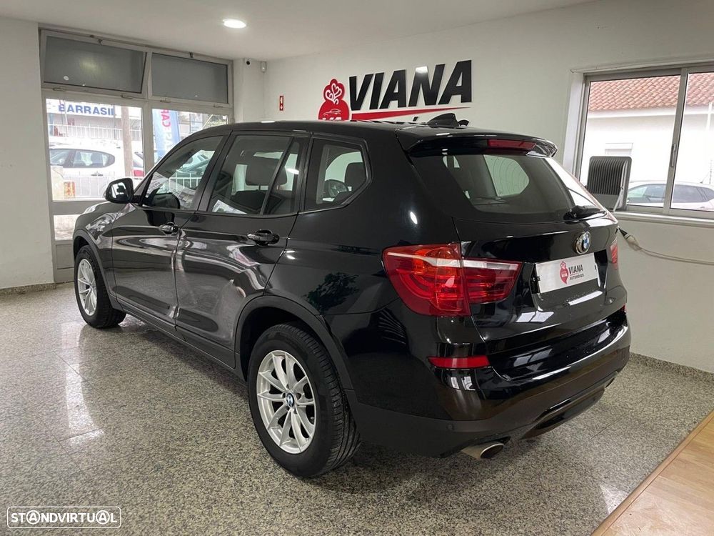 BMW X3 18 d sDrive Advantage - 2