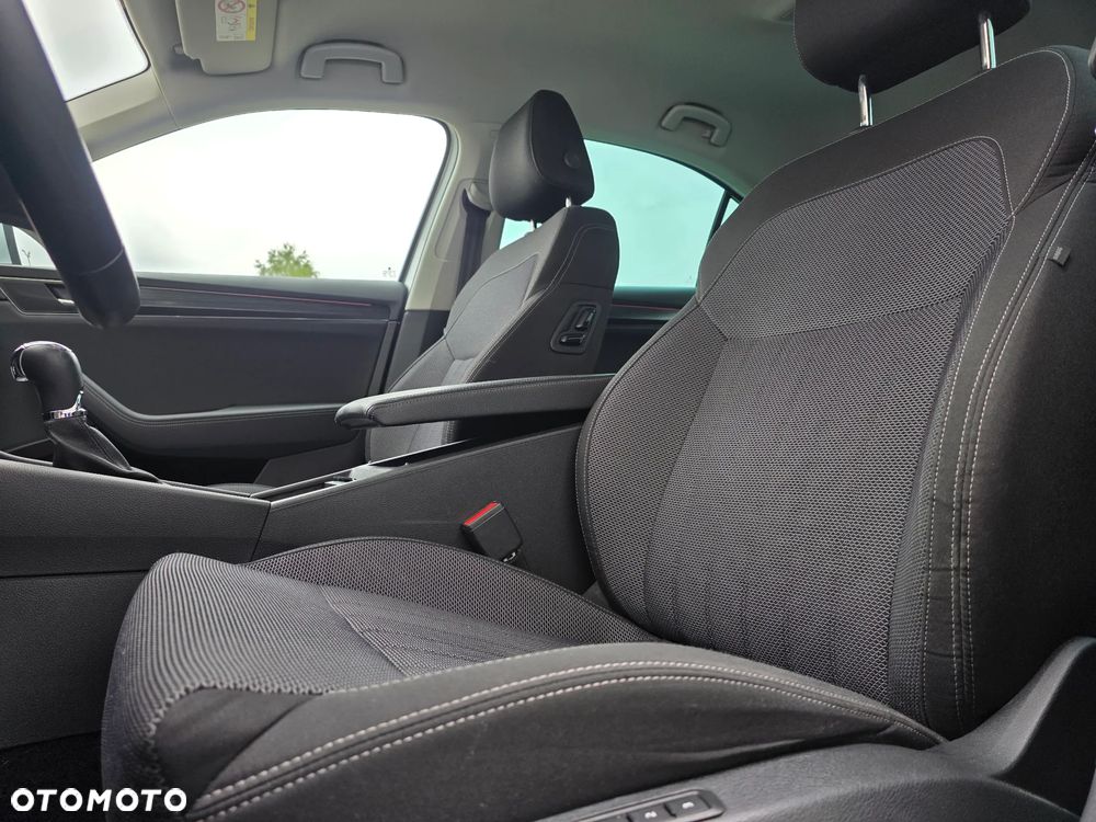 Skoda Superb 2.0 TSI L&K DSG - 12