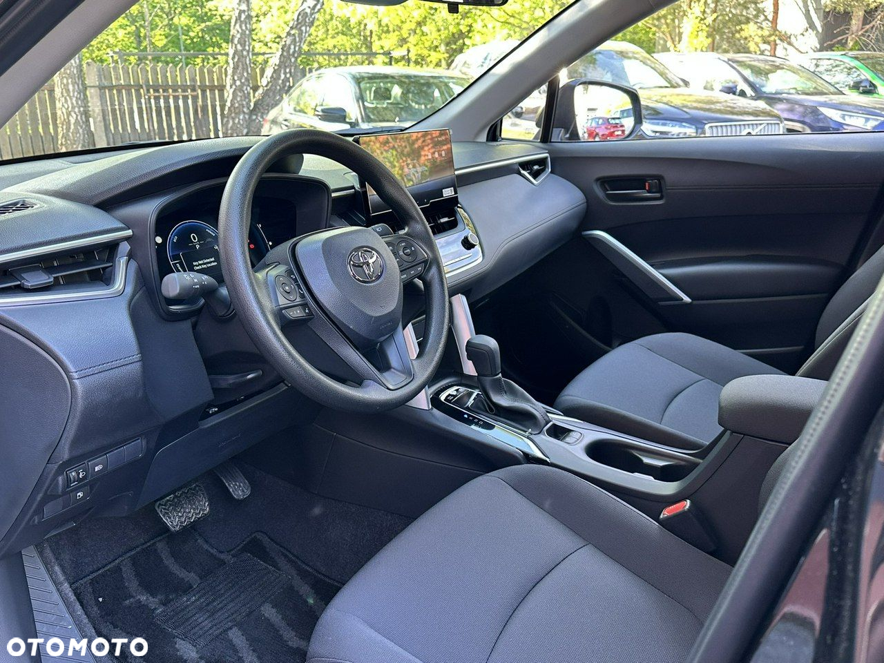 Toyota Corolla Cross - 9
