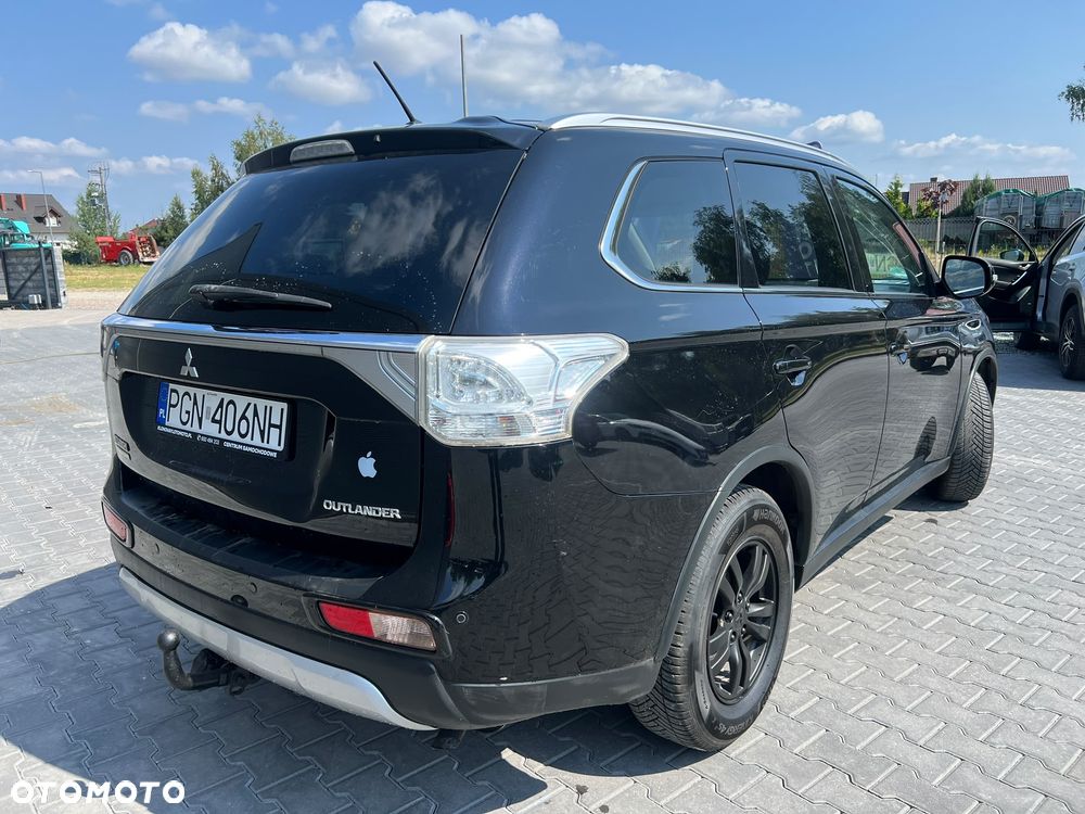Mitsubishi Outlander 2.0 4WD CVT Edition+ - 17