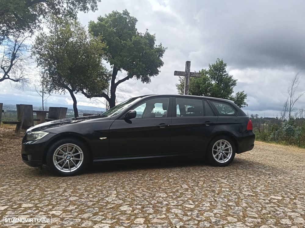 BMW 318 d LifeStyle - 1