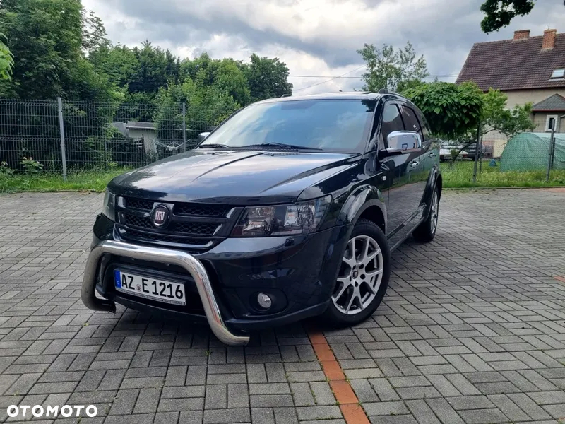 Fiat Freemont 2.0 Multijet Black Code AWD - 3