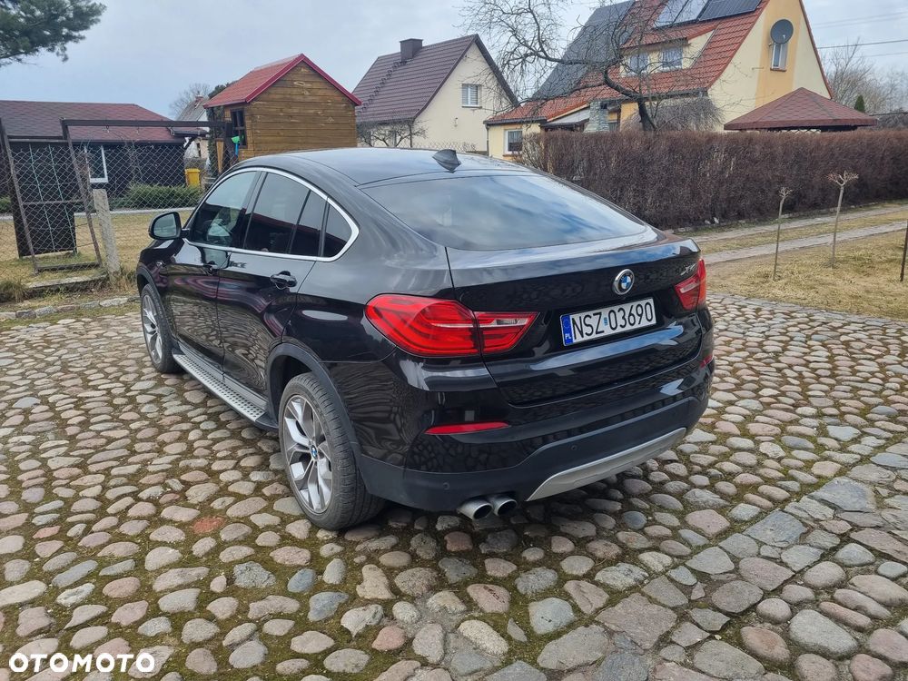 BMW X4 xDrive28i xLine - 4