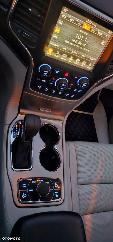 Jeep Grand Cherokee 5.7 V8 HEMI 4WD Automatik Summit - 35