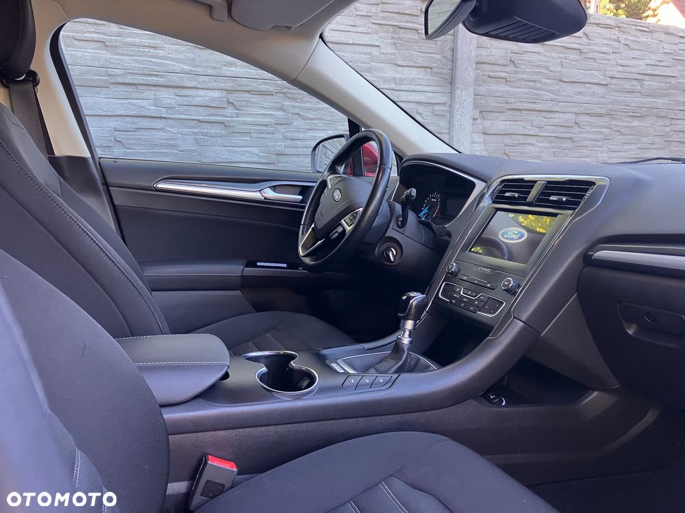 Ford Mondeo 1.5 EcoBoost Trend - 14