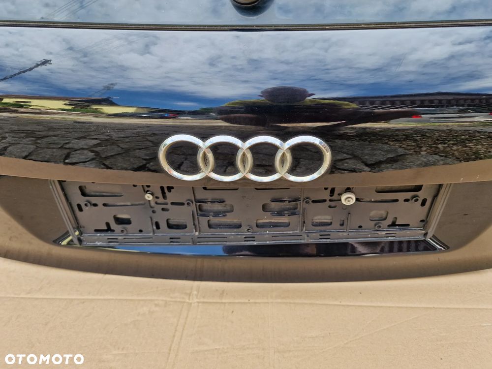 AUDI A3 8P 8P0 LIFT 03-12 3D KLAPA TYLNA TYLNIA TYŁ / KOLOR CZARNY METALIK / IDEALNA , NR AUKCJI KL5 - 9