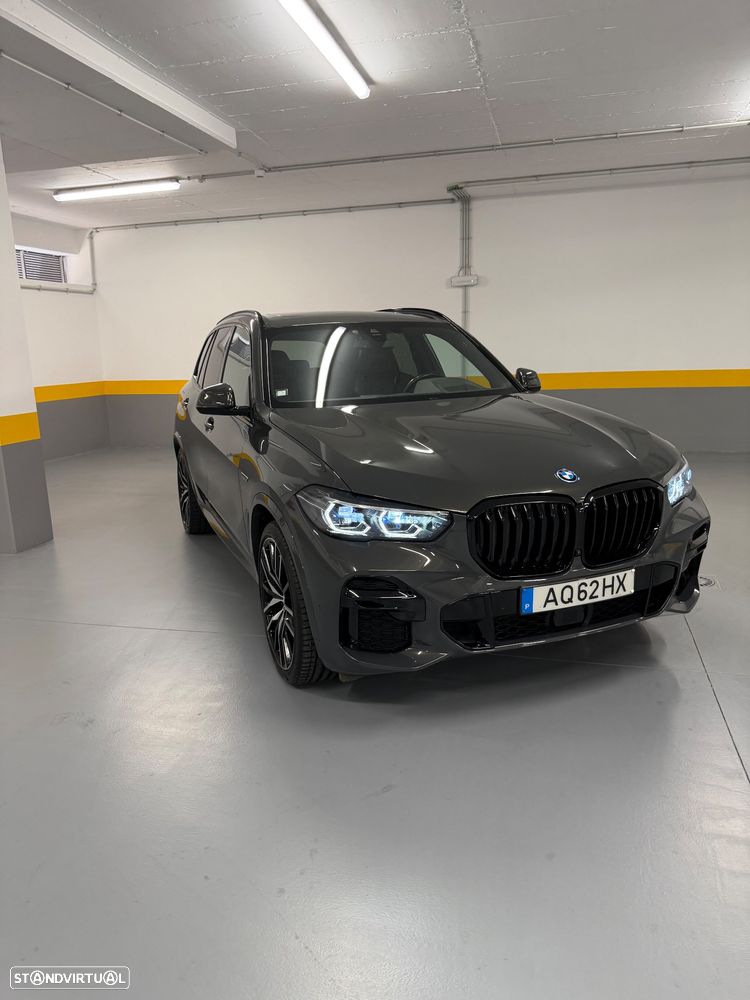 BMW X5 45 e xDrive Pack M 50 anos - 16
