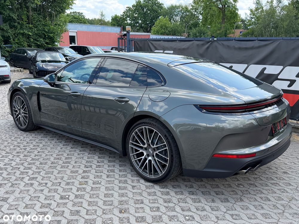 Porsche Panamera 4 E-Hybrid Executive - 8
