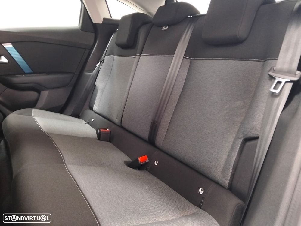 Citroën e-C4 50 kWh Feel - 9
