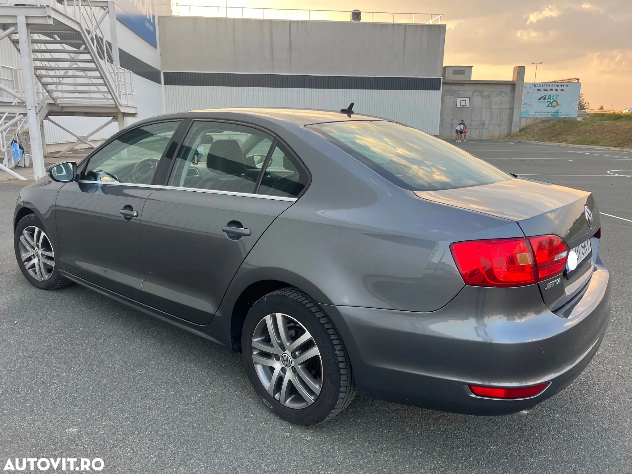 Volkswagen Jetta 1.6 TDI CR DPF Highline - 13
