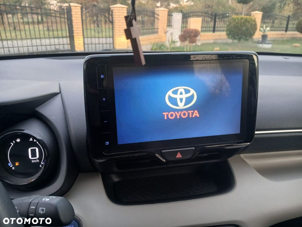 Toyota Yaris Hybrid 1.5 Style - 15